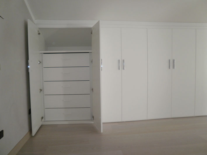 Armadio Sottotetto arredamento mansarda