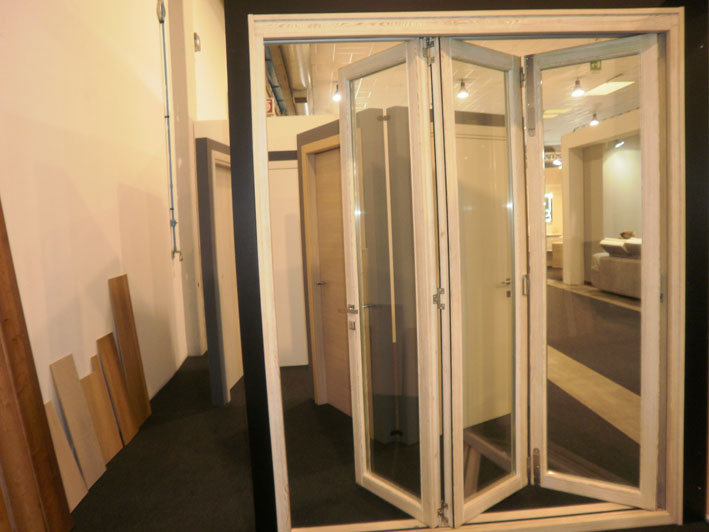 Showroom Meneghetti porte finestre